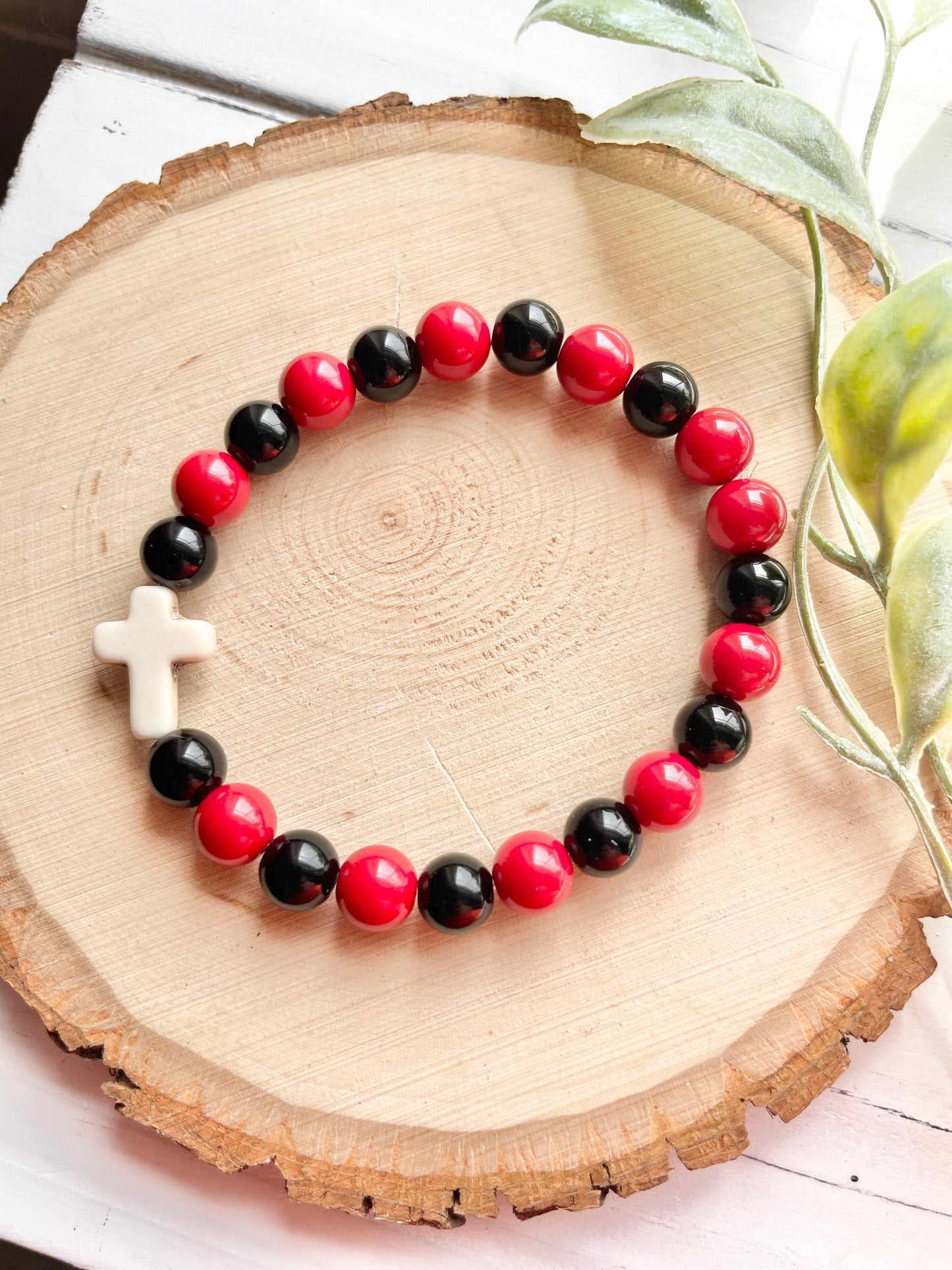 UGA Red & Black Beaded Cross Bracelet